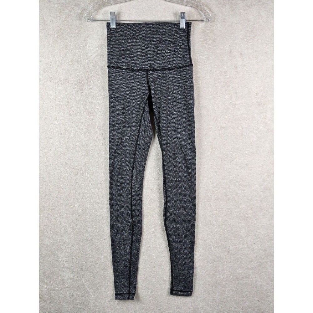 Lululemon Women’s Chevron Athletic Leggings Size 2